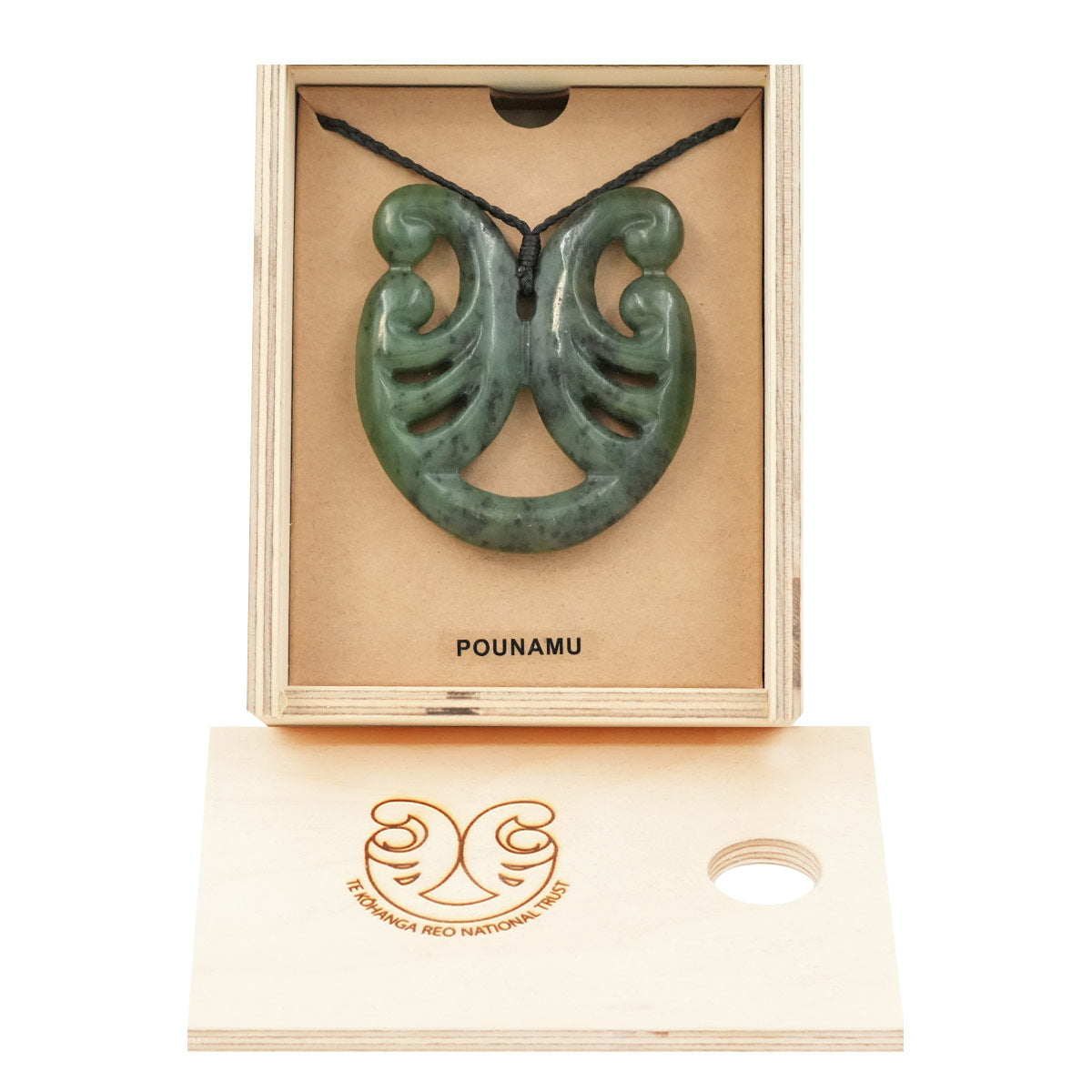 Taonga Pounamu – L130