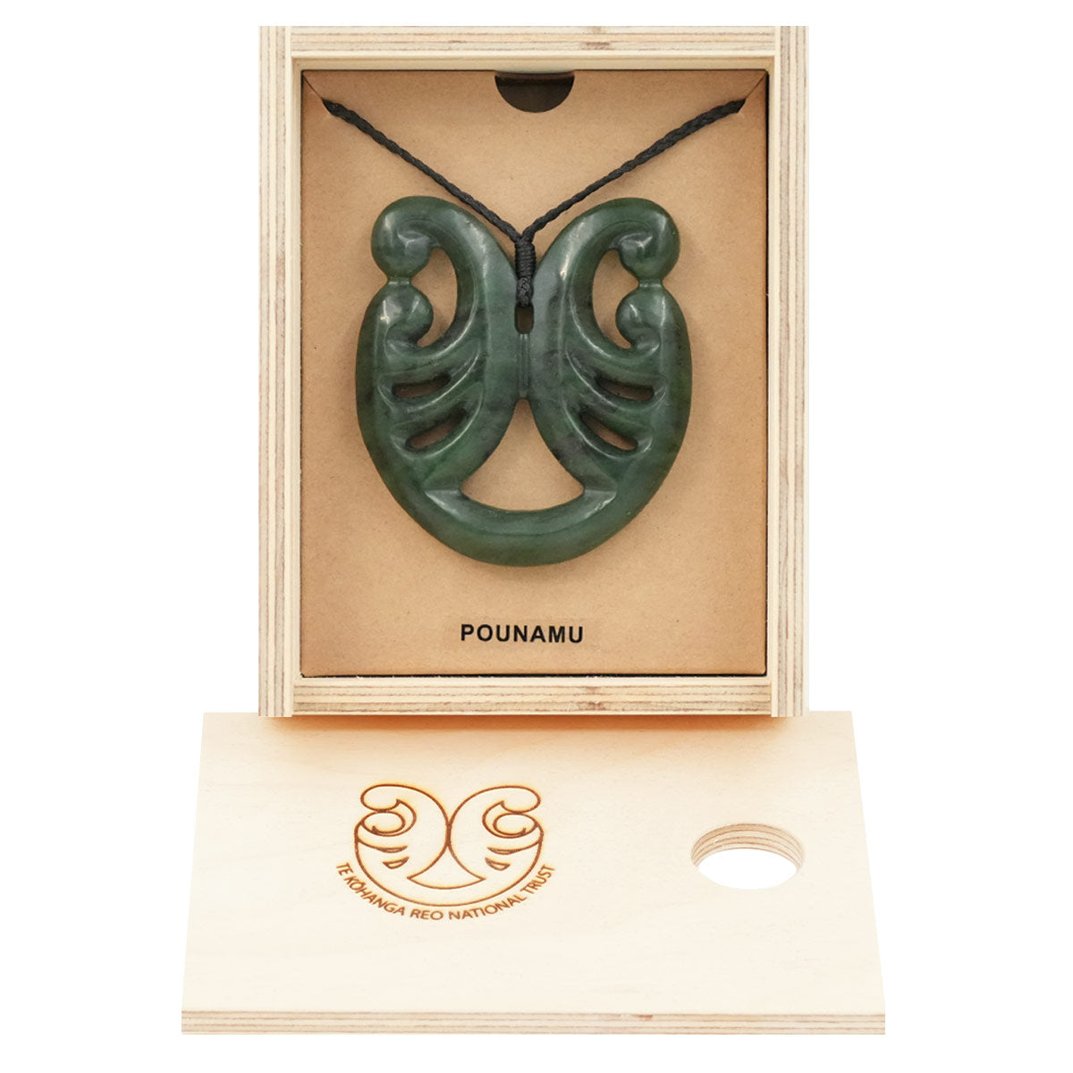 Taonga Pounamu – L138