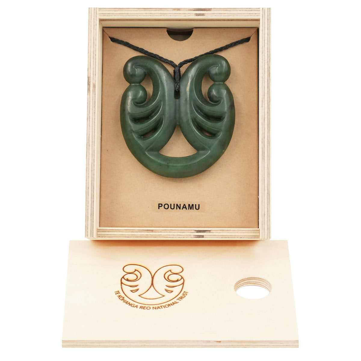 Taonga Pounamu – L107