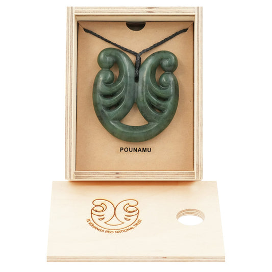 Taonga Pounamu – L113