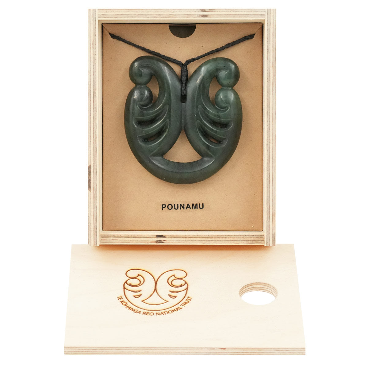 Taonga Pounamu – L134