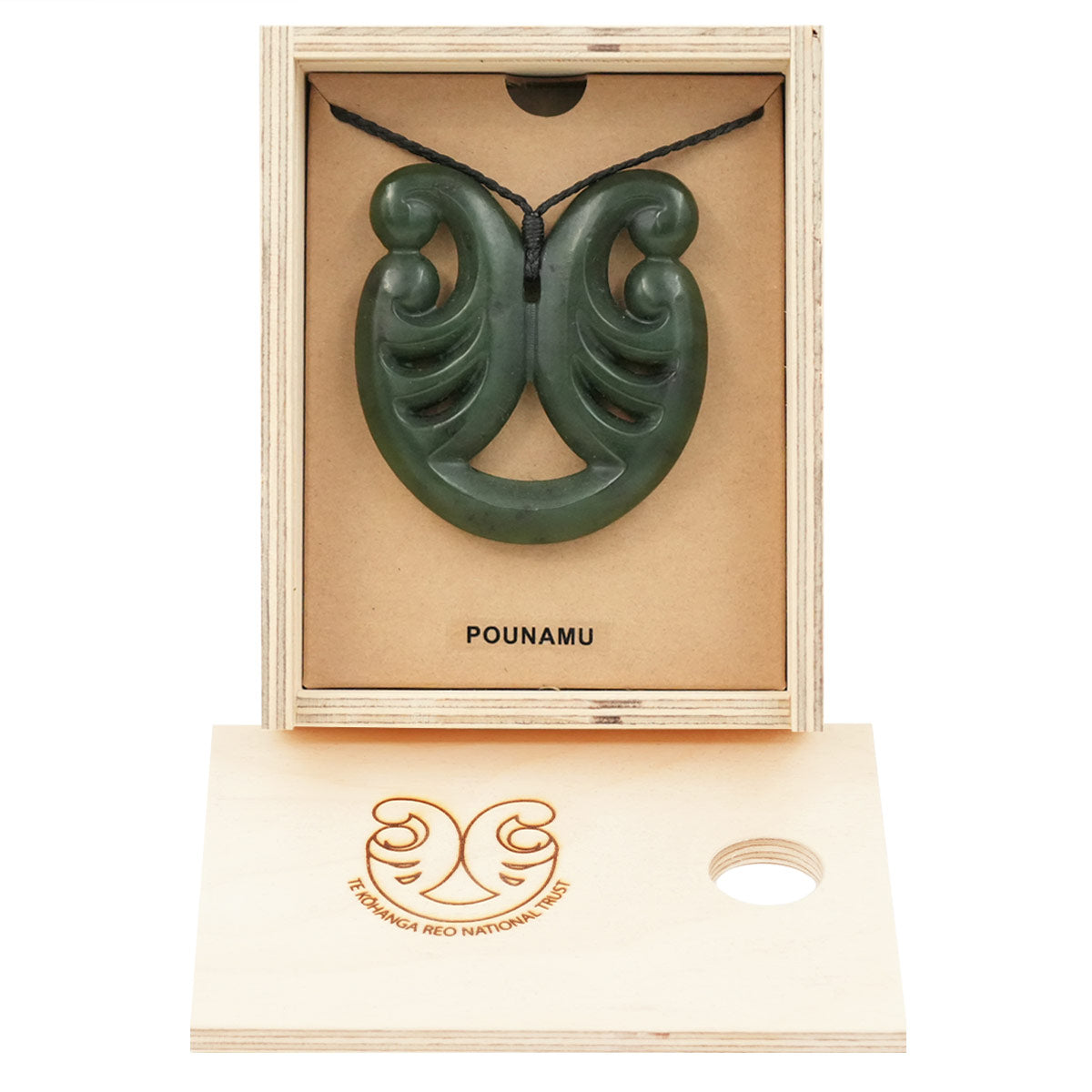 Taonga Pounamu – L142