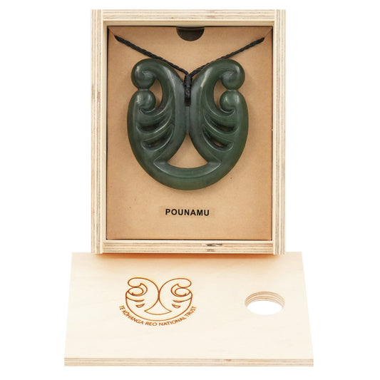 Taonga Pounamu – L146