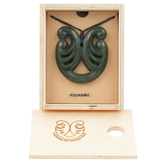 Taonga Pounamu – L148