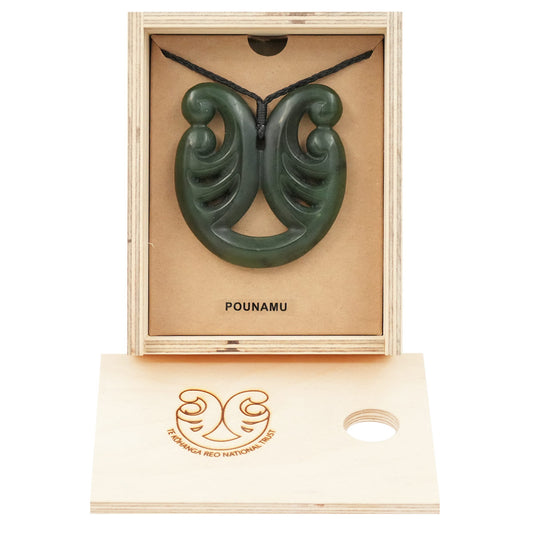 Taonga Pounamu – L151