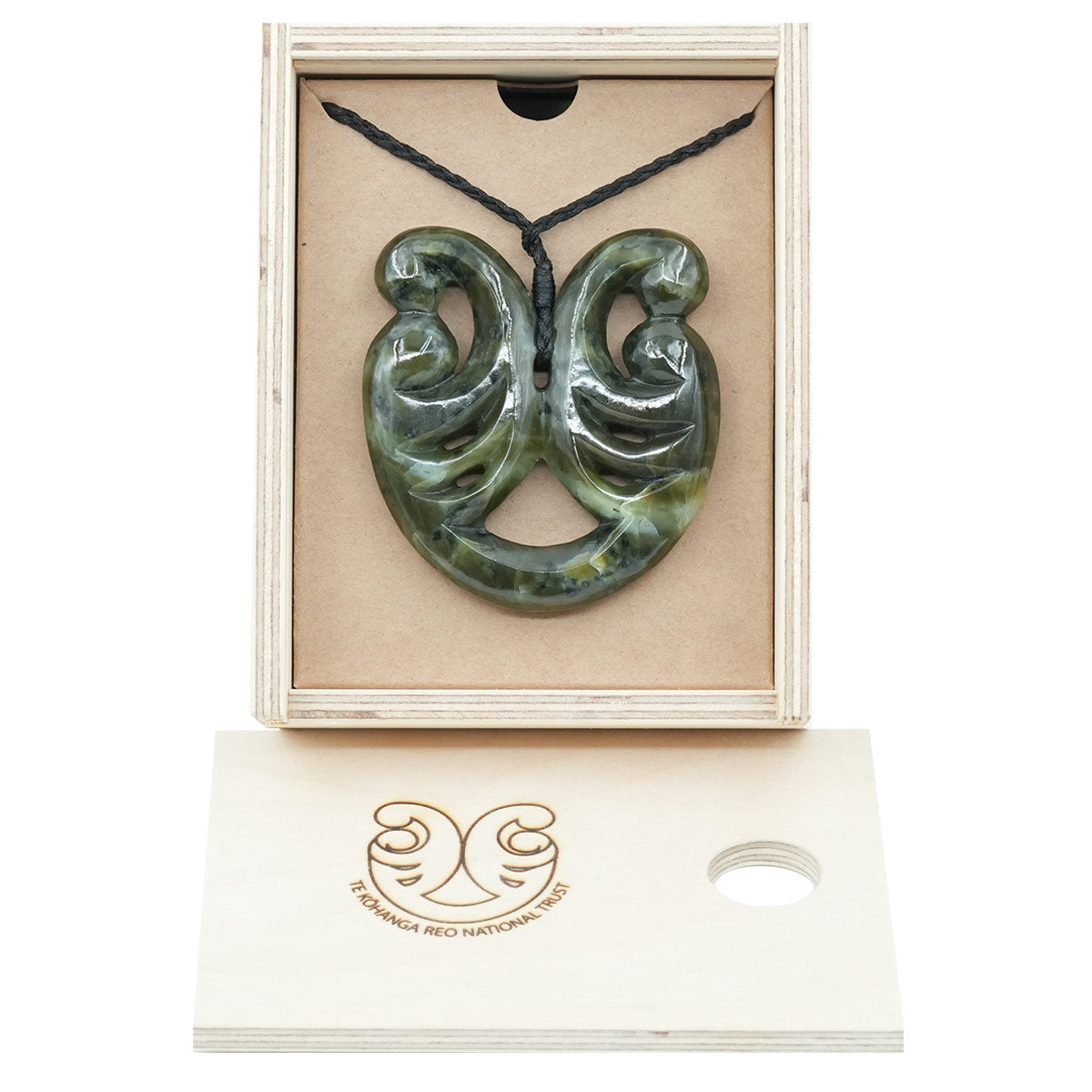 Taonga Pounamu – L29