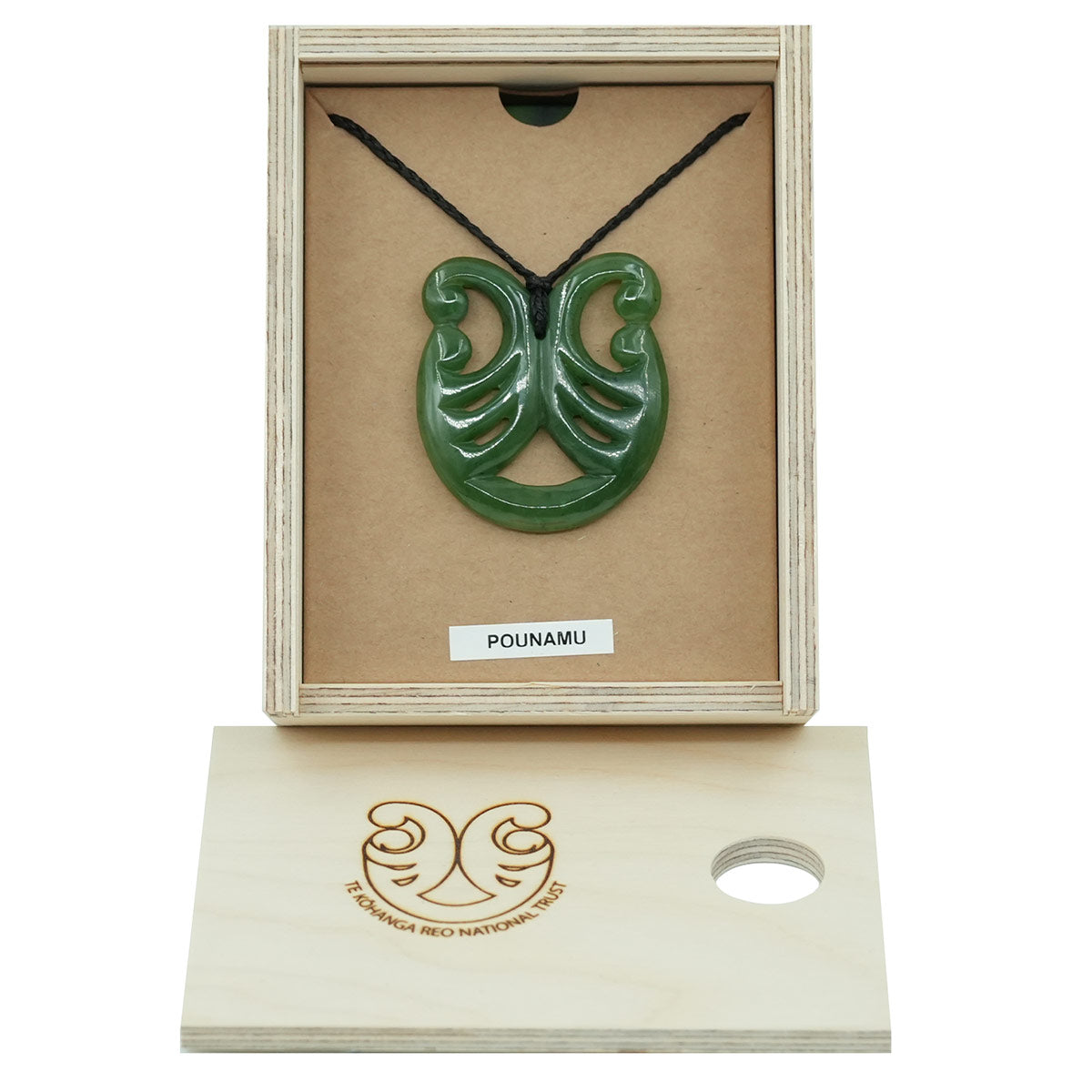 Taonga Pounamu – Sm24