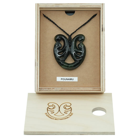 Taonga Pounamu – Sm25