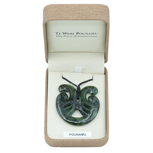 Taonga Pounamu – Sm43