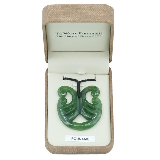 Taonga Pounamu – Sm46