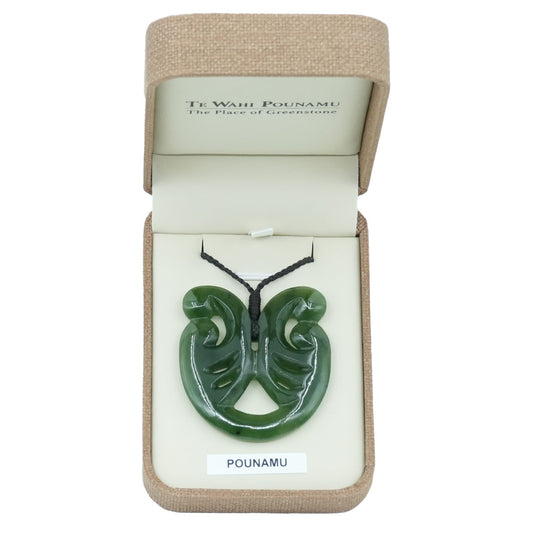 Taonga Pounamu – Sm57
