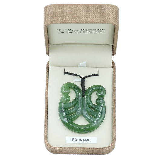 Taonga Pounamu – Sm63