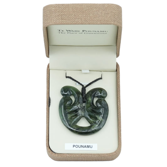 Taonga Pounamu – Sm67