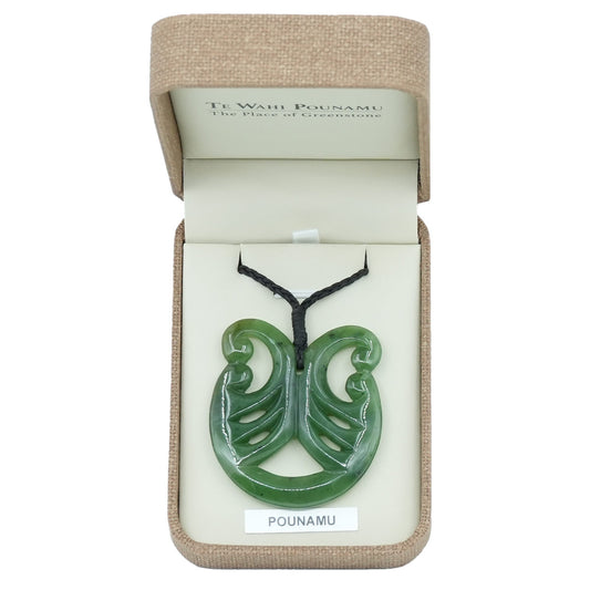 Taonga Pounamu – Sm84