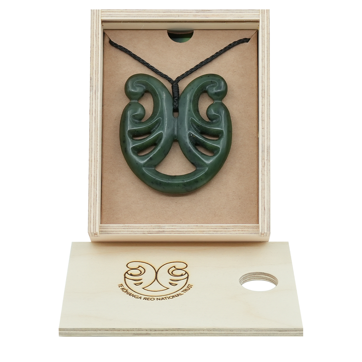 Taonga Pounamu – L163