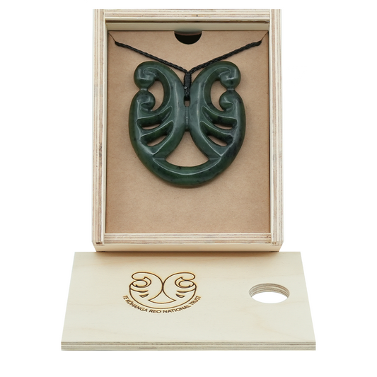 Taonga Pounamu – L199