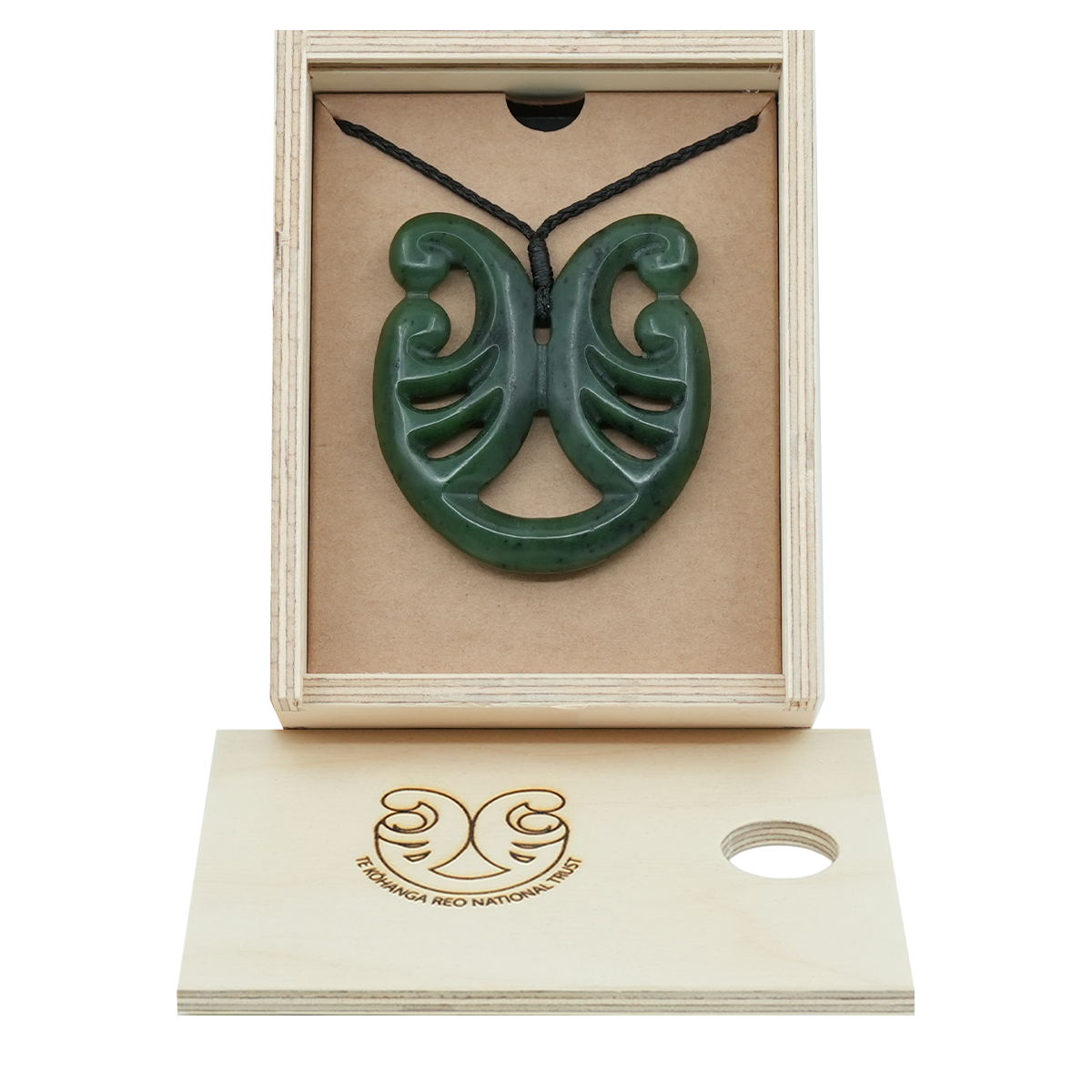 Taonga Pounamu – L200