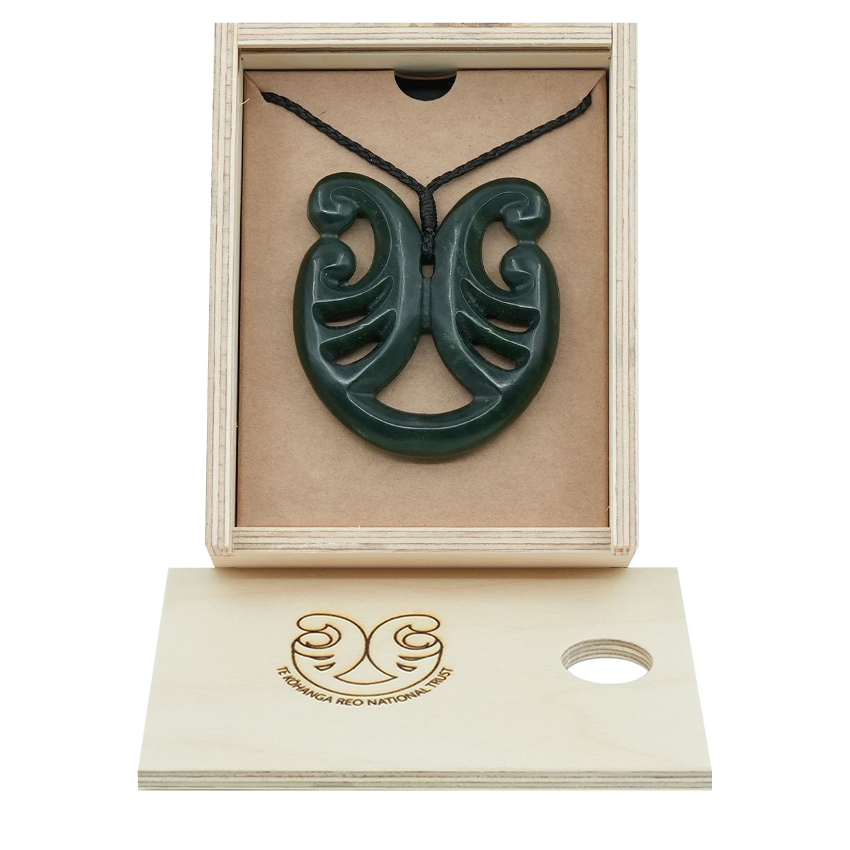 Taonga Pounamu – L204