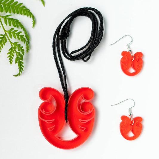 Taonga Resin Earrings & Necklace Set